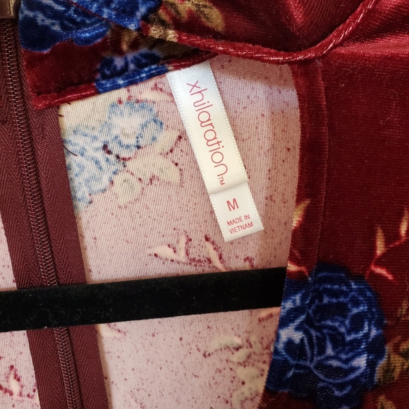 Xhilaration Velour Velvet Jewel Tone Dress - Picture 4 of 4